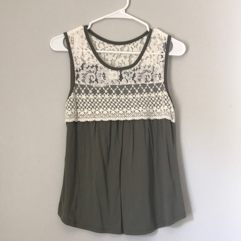 Green with lace tank top